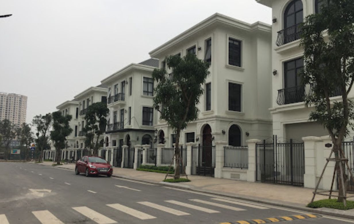 Chính chủ cho thuê gấp biệt thự song lập Vinhomes Greeb Bay, hướng Đông tứ trạch, DT 315m2